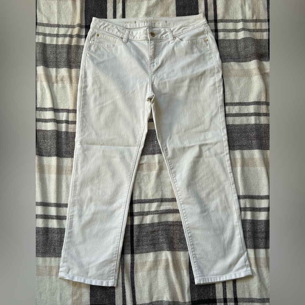 Jennifer Lopez Capris